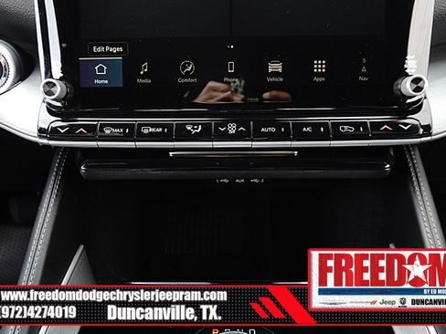 New 2026 Jeep Grand Wagoneer 2WD w/ Premium Group I image 22