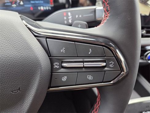 New 2026 Chevrolet Equinox RS w/ Convenience Package III image 30