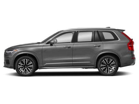 Used 2021 Volvo XC90 T5 Momentum w/ Climate Package image 3