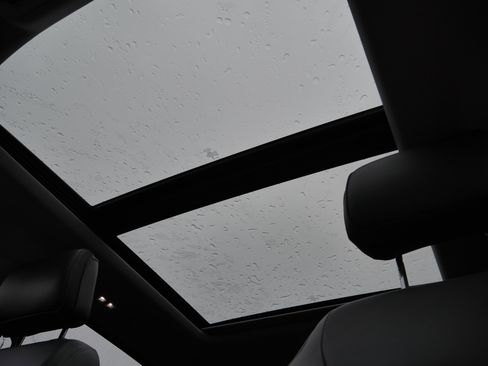 Certified 2023 Ford F350 Lariat w/ Black Appearance Package image 5