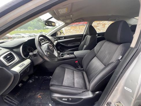 Used 2017 Nissan Maxima 3.5 S FWD image 18