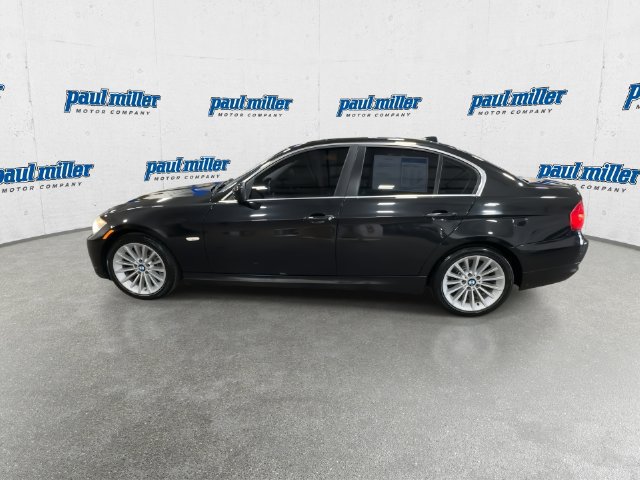 Used 2011 BMW 335i xDrive Sedan AWD/4WD image 7
