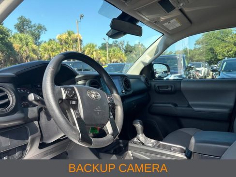 Used 2023 Toyota Tacoma SR w/ SR Convenience Package RWD image 5