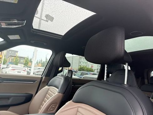 Certified 2024 Kia EV9 Land AWD/4WD image 29
