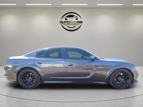 Used 2022 Dodge Charger Scat Pack image 8