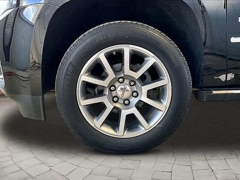Used 2018 GMC Yukon Denali w/ Open Road Package RWD image 7