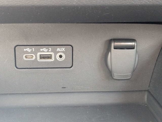 Used 2025 Nissan Altima 2.5 SV FWD image 30