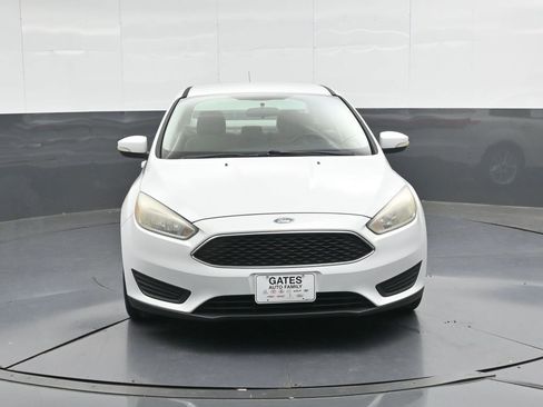 Used 2015 Ford Focus SE image 5