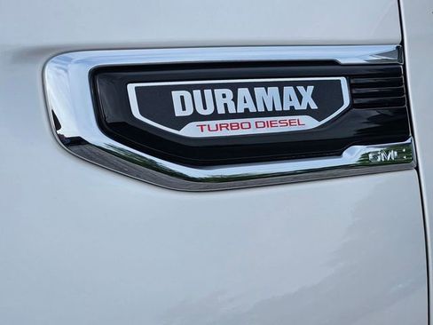 Used 2025 GMC Sierra 1500 Denali w/ Technology Package RWD image 6