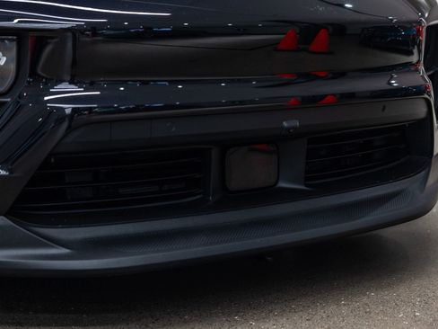 Certified 2025 Porsche Macan Electric RWD image 14