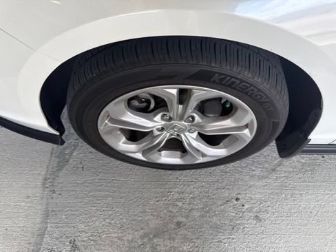 Used 2023 Honda Accord LX image 19