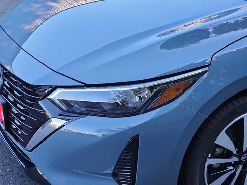 New 2025 Nissan Sentra SV w/ SV Premium Package image 9