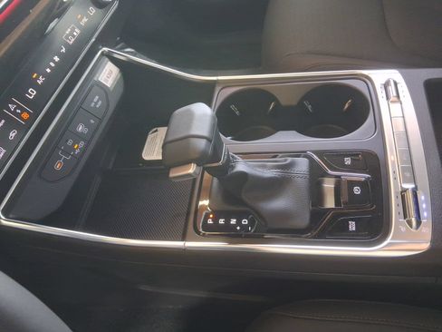 New 2026 Kia Carnival SX Prestige FWD image 16
