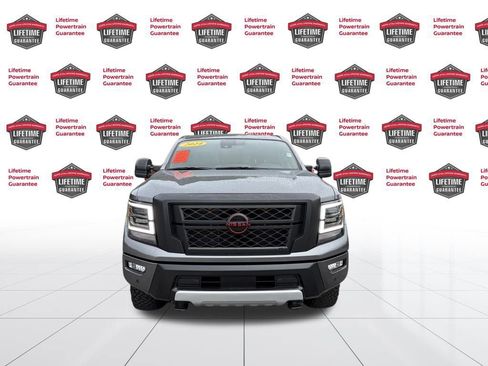 Used 2024 Nissan Titan PRO-4X image 12