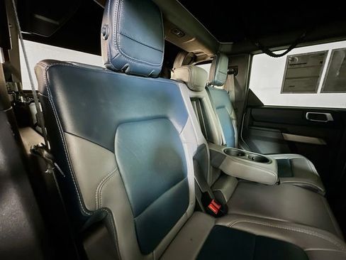 Used 2023 Ford Bronco Outer Banks image 28