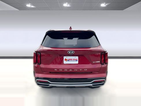 Used 2021 Kia Sorento EX w/ Panoramic Sunroof Package image 9