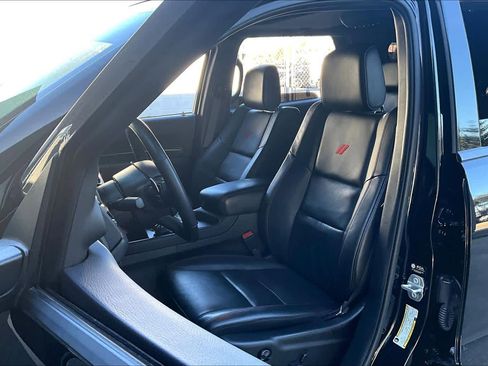 Used 2024 Dodge Durango GT image 7