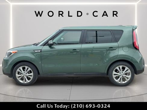 Used 2014 Kia Soul + FWD image 6