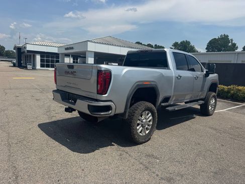 Used 2020 GMC Sierra 2500 Denali w/ Denali Ultimate Package AWD/4WD image 11