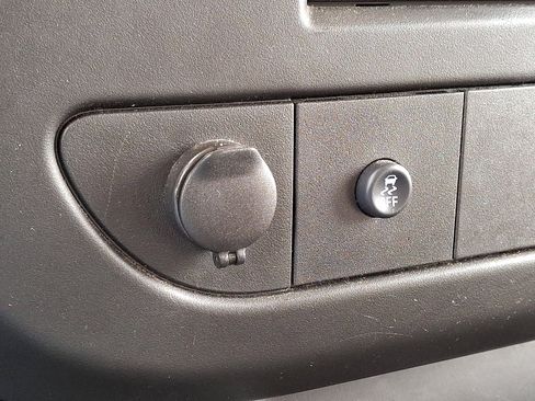 Used 2014 Chevrolet Express 1500 LT w/ LT Preferred Equipment Group image 23