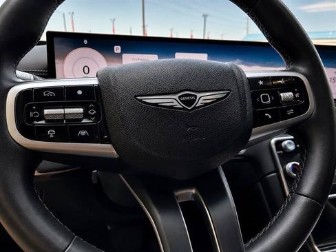 Used 2025 Genesis GV80 2.5T Standard AWD/4WD image 23
