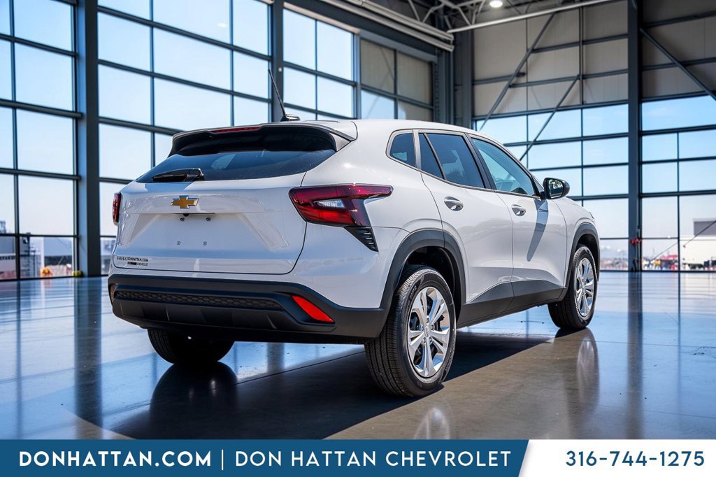 New 2026 Chevrolet Trax LS FWD image 32