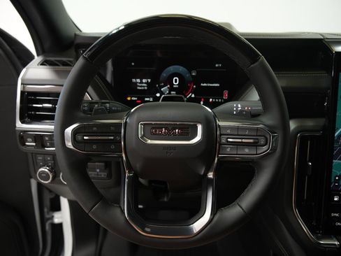 New 2026 GMC Yukon XL Elevation image 33