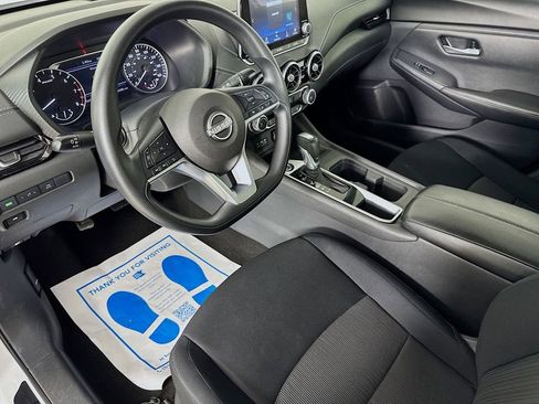 Used 2024 Nissan Sentra SV FWD image 10