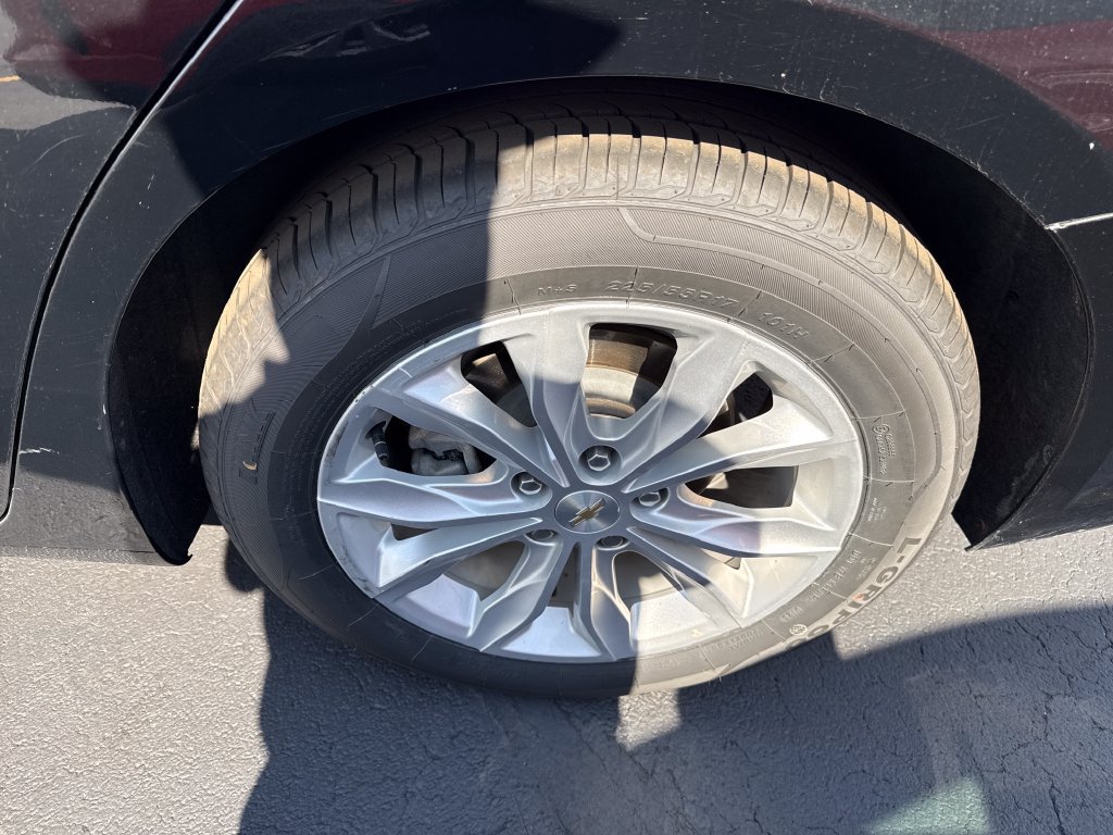 Used 2024 Chevrolet Malibu LT FWD image 22