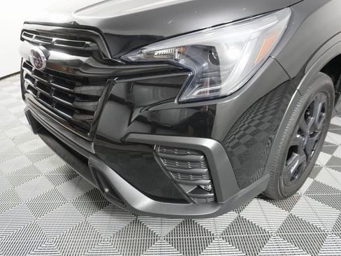 Certified 2024 Subaru Ascent Onyx Edition image 11