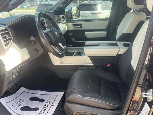 Used 2022 Toyota Tundra Capstone AWD/4WD image 22