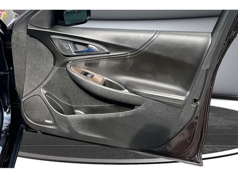 Used 2020 Chevrolet Malibu Premier FWD image 47