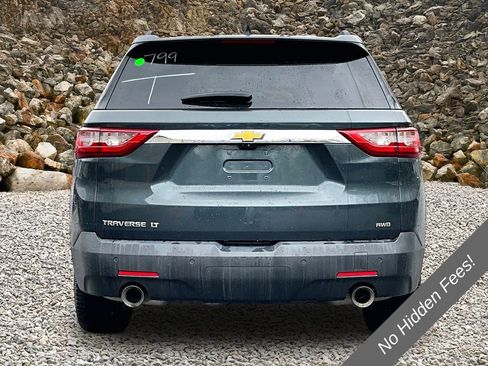 Used 2019 Chevrolet Traverse LT w/ LT Premium Package AWD/4WD image 4