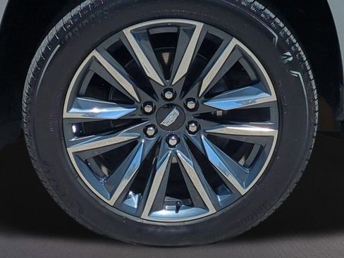 Certified 2023 Cadillac Escalade ESV Sport w/ Touring Package AWD/4WD image 19