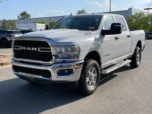 Used 2024 RAM 2500 Big Horn image 3