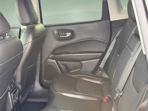 Used 2019 Jeep Compass Limited image 25