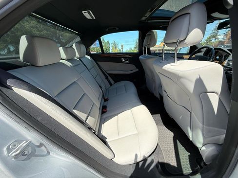 Used 2011 Mercedes-Benz E 350 Sedan image 22