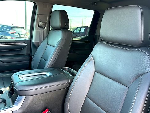 Used 2022 Chevrolet Silverado 1500 LTZ w/ LTZ Premium Package image 14