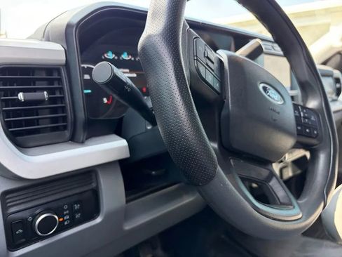 Used 2024 Ford F350 XL AWD/4WD image 34