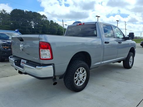 Used 2023 RAM 2500 Tradesman w/ Chrome Appearance Group AWD/4WD image 5