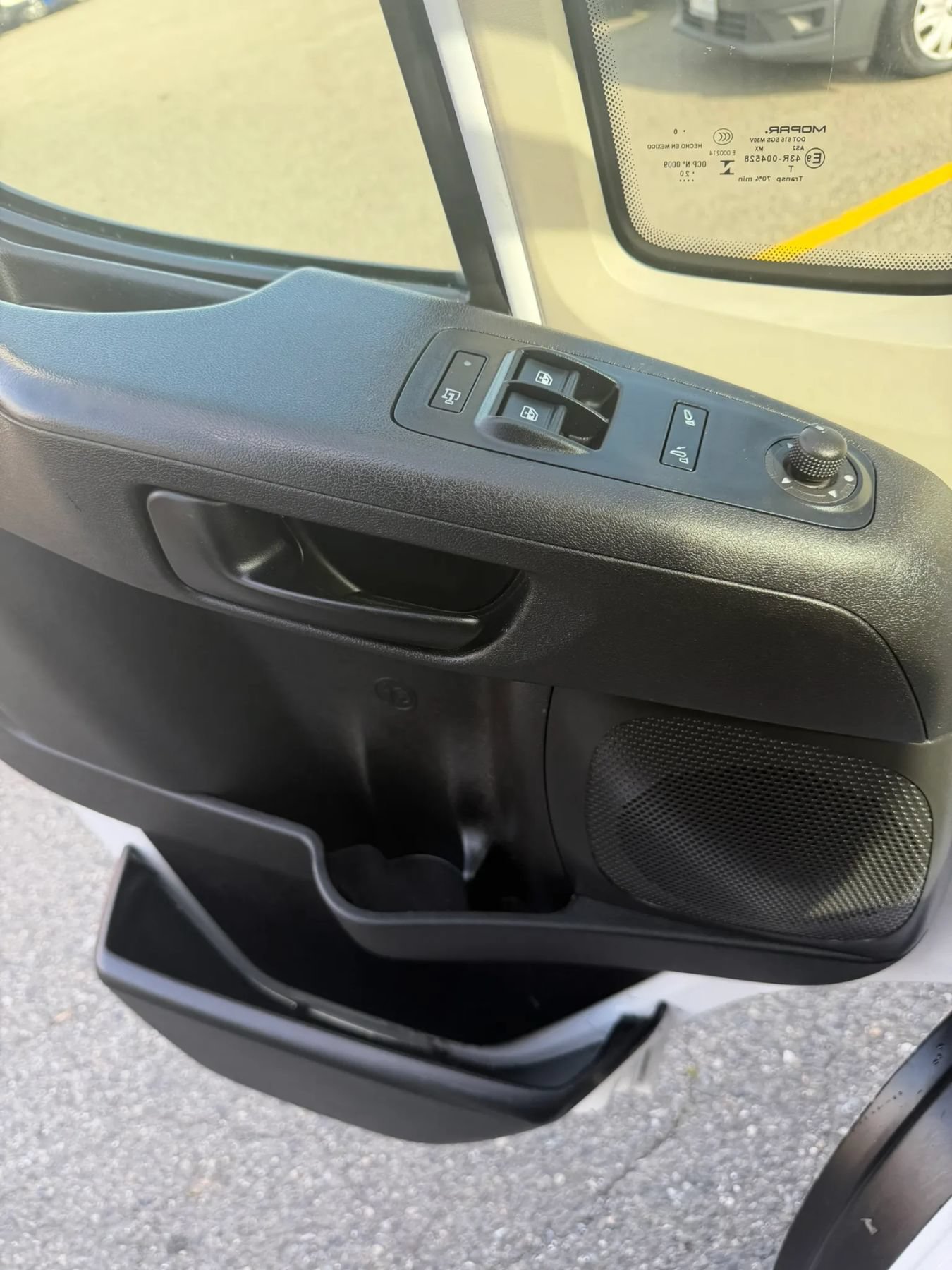 Used 2020 RAM ProMaster 2500 FWD image 27