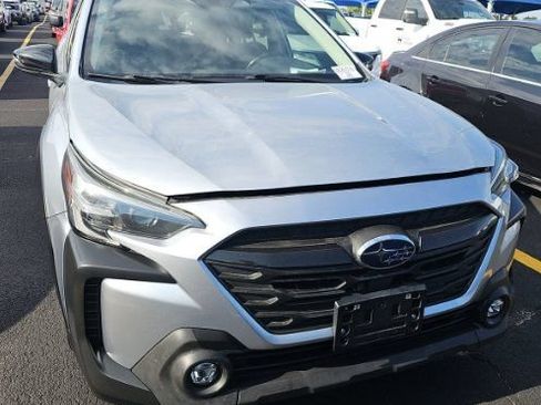 Used 2023 Subaru Outback Onyx Edition AWD/4WD image 3
