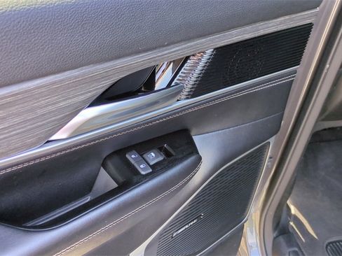 Used 2023 Jeep Wagoneer L Series II image 19