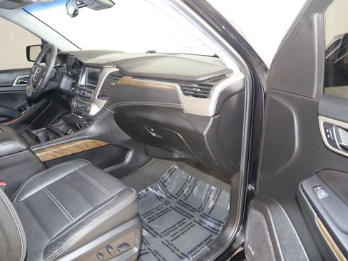 Used 2018 GMC Yukon Denali w/ Denali Ultimate Package AWD/4WD image 44
