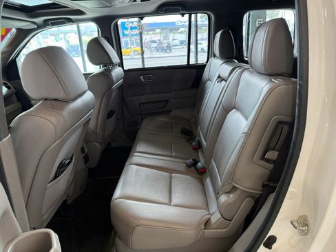 Used 2013 Honda Pilot Touring image 10