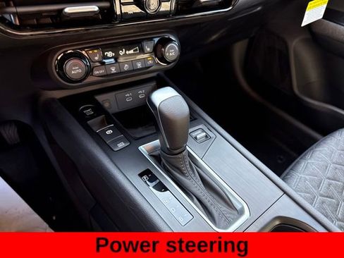 Used 2026 Nissan Kicks SV w/ Cold Weather Package image 19