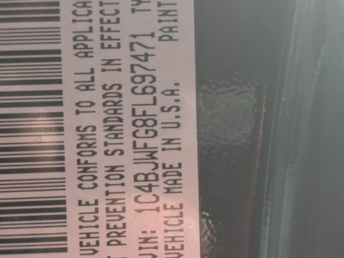 Used 2015 Jeep Wrangler Unlimited Rubicon w/ Dual Top Group image 5