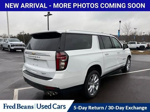 Used 2024 Chevrolet Suburban High Country w/ Premium Package image 8