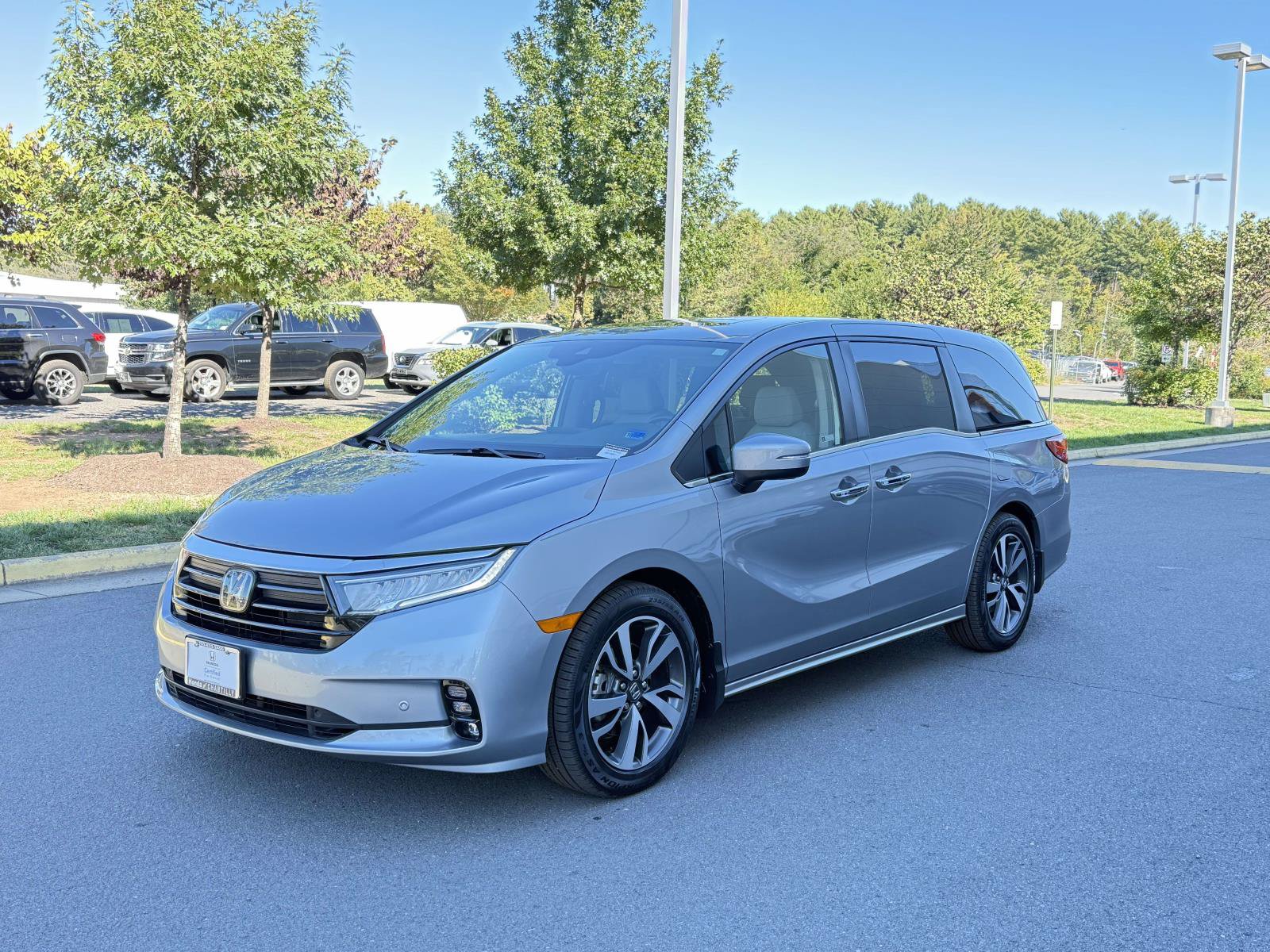 Certified 2024 Honda Odyssey Touring image 5