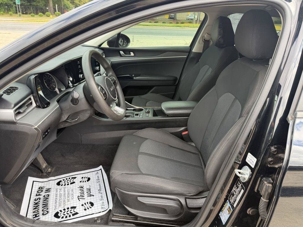 Used 2022 Kia K5 LXS FWD image 13